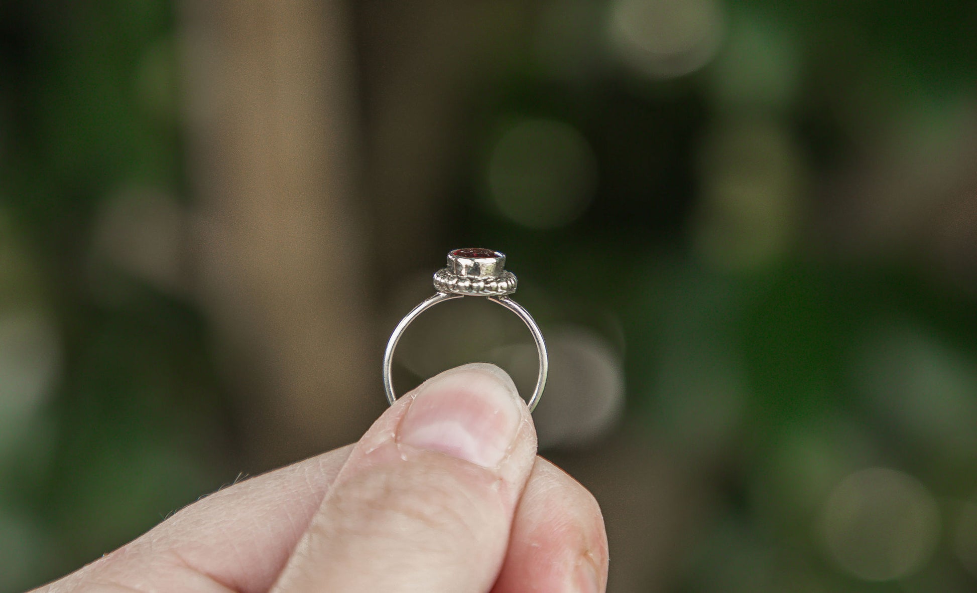 Sterling Silver Ring | Garnet